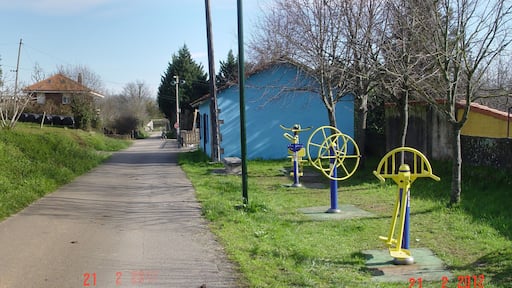 SENDA TREN ONTANEDA. LIAÑO DE VILLAESCUSA. CANTABRIA.SPAIN.EUROPE