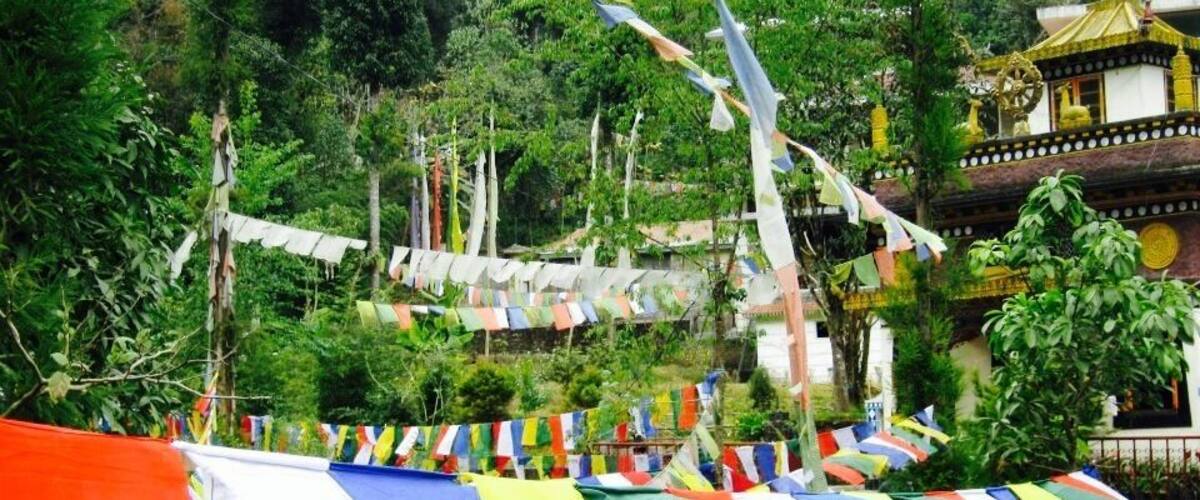 So many prayers at kachiperi lake,Pelling. It is one of those hidden gems of Sikkim that cant be left unexplored. Its colorful ,peaceful and beautiful 😀