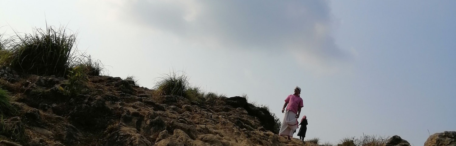 This is a very😍 pretty landmark. There is a big catch. All around the mountains. The cool😍 atmosphere is there