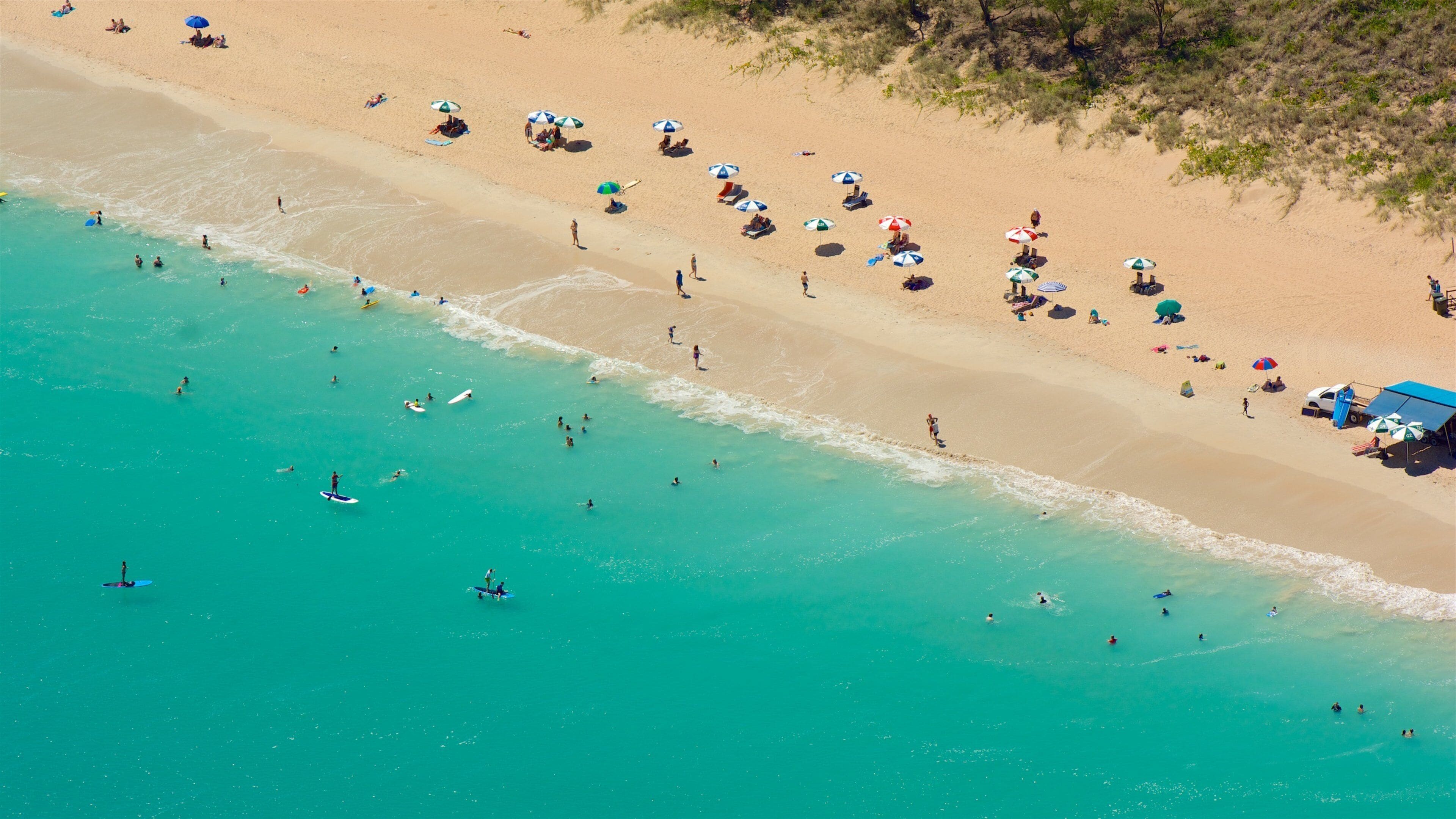 Broome mit einem Schwimmen, Strand und allgemeine Küstenansicht