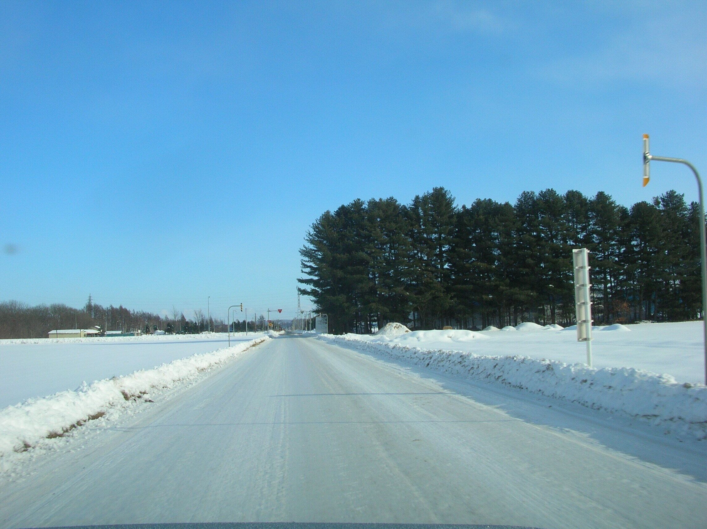 アイスバーン（Icy road）