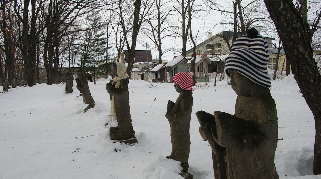 厳冬のお地蔵さん