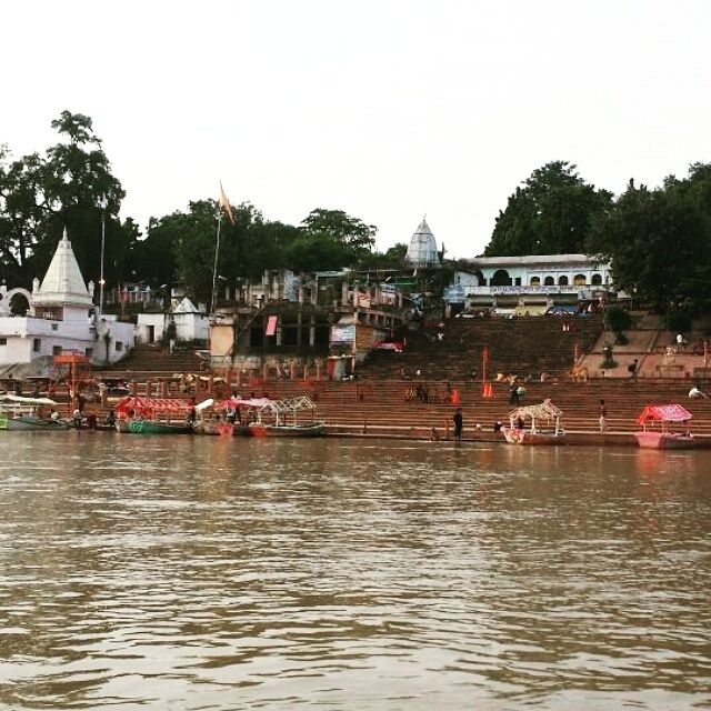This is the picture of banks of river Narmada called as 'Gwari Ghat' in Jabalpur city in the state of Madhya Pradesh. Early mornings are truly divine here and one should attend the 'Narmada aarti' (collective worshipping of river Narmada) during late evening.