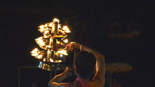 Every evening Holy Narmada is worshipped in such a way