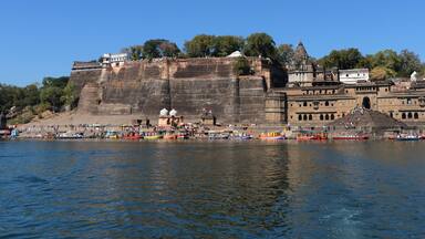 Maheshwar Situated on the banks of river Narmada in madhya pradesh,India.