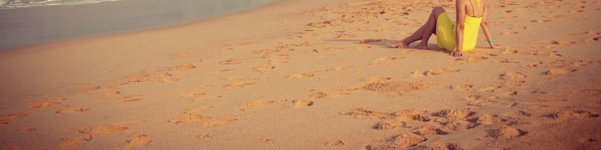 A tiny dot in the mighty Ocean
#beachvibes