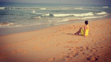 A tiny dot in the mighty Ocean
#beachvibes