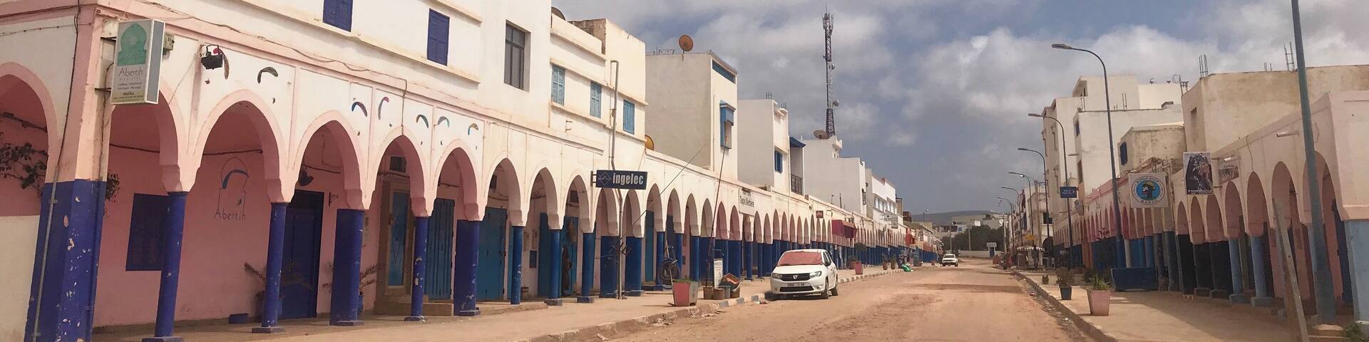 The town Mirleft on the day of the Muslim holiday Eid al Fitr (The day after Ramadan) is closed for business. #eidalfitr #morocco #mirleft #mirleftmorocco #travel #africa #northafrica #holidayhours #dustytown #moroccantravel #closed #businesshours
