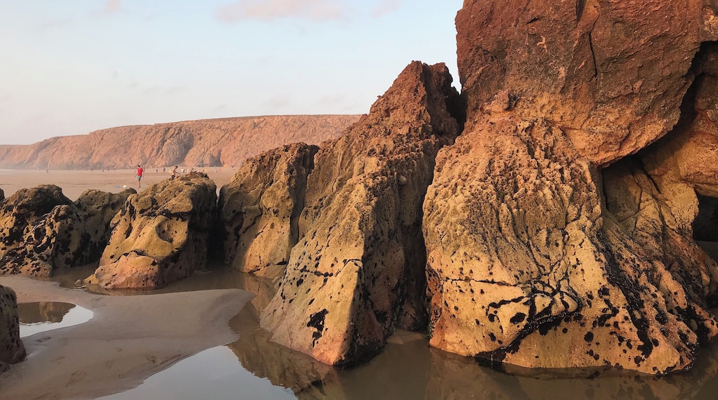 Imin Tourga beach in Mirleft Morocco has one of the cleanest and largest shorelines in Mirleft. This was taken as the sun was setting. It’s also a great place to watch the sunset. #morocco #mirleft #imintourga #travelmorocco #travel #africa #beaches #northafrica #flashpackingbarbie #nofilter #naturallight #moroccanbeaches