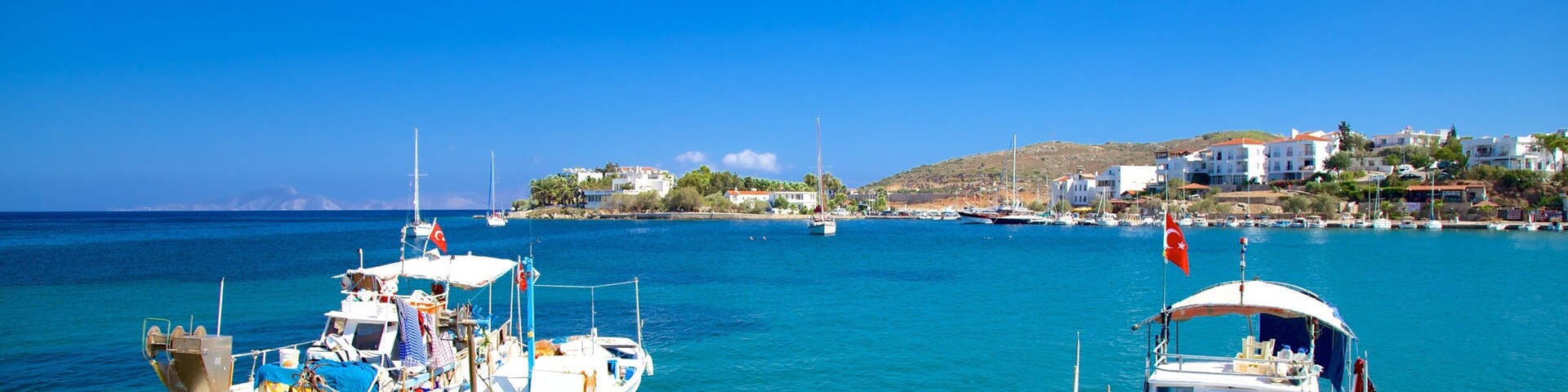 Port de ferry de Datça montrant marina