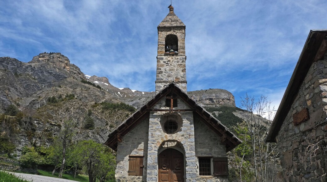 La chapelle Saint-Jean-Baptiste de la Baumette (Péone)