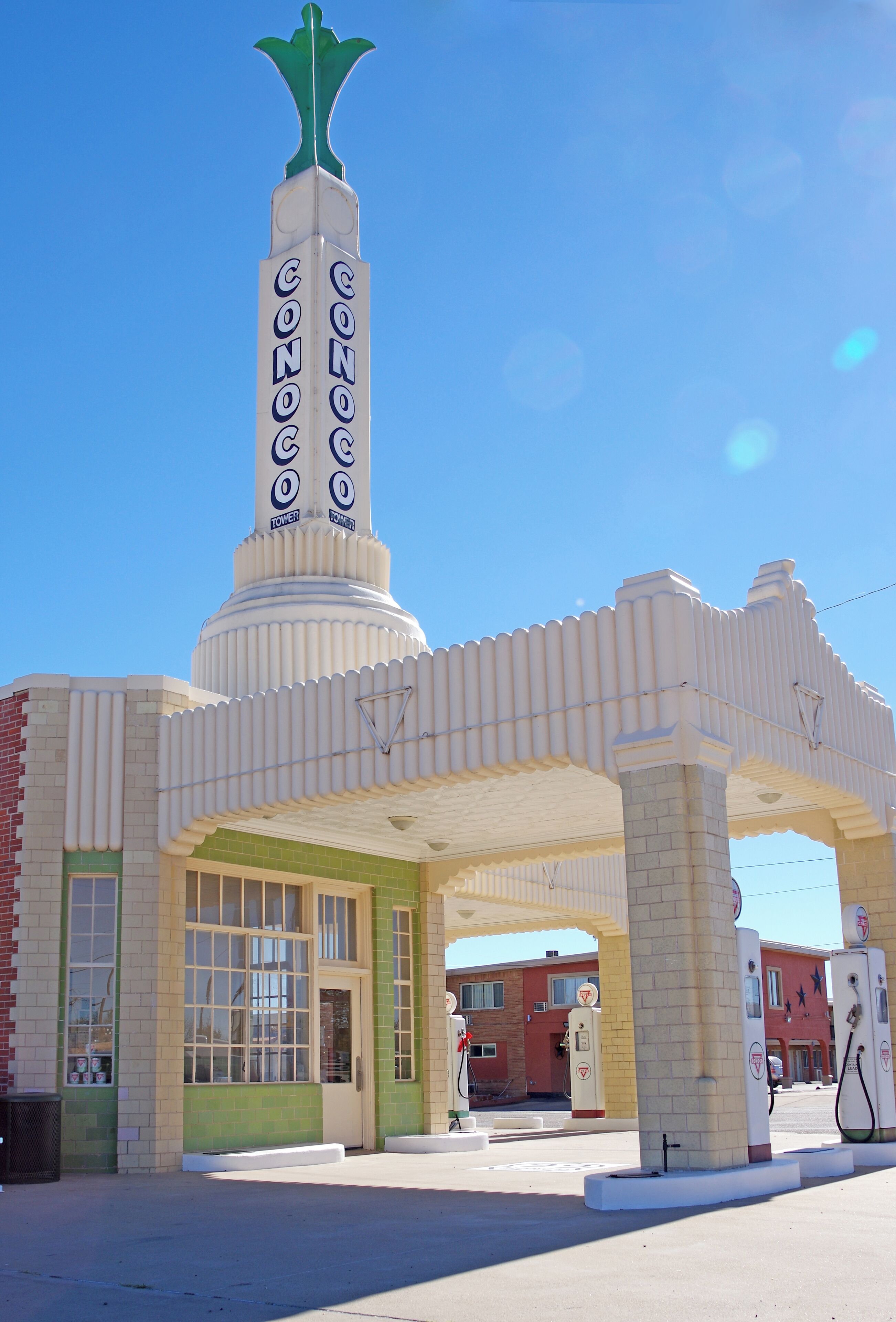 Shamrock is a small Texas town of less than 2000.  Which proves NOT everything is "bigger" in Texas!  The U-Drop-Inn Inn is housed in this restored 1950's era Conoco gas station which is on the Old Route 66 route from Chicago Illinois to the Santa Monica Pier in California    The price on the pump, representative of the era was 34.9¢