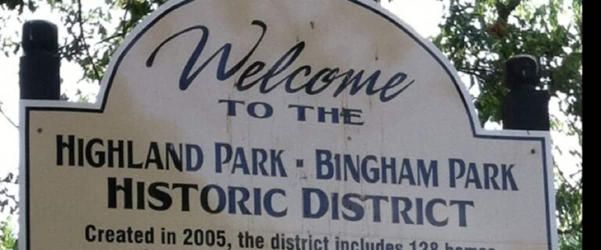Restored older homes on a pretty little street in Texarkana.