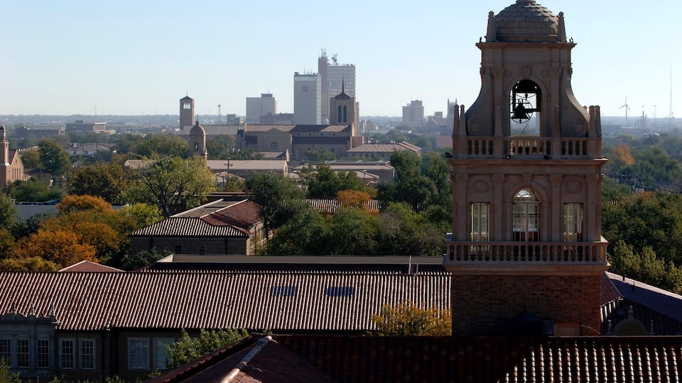 Lubbock showing a city, skyline and a church or cathedral