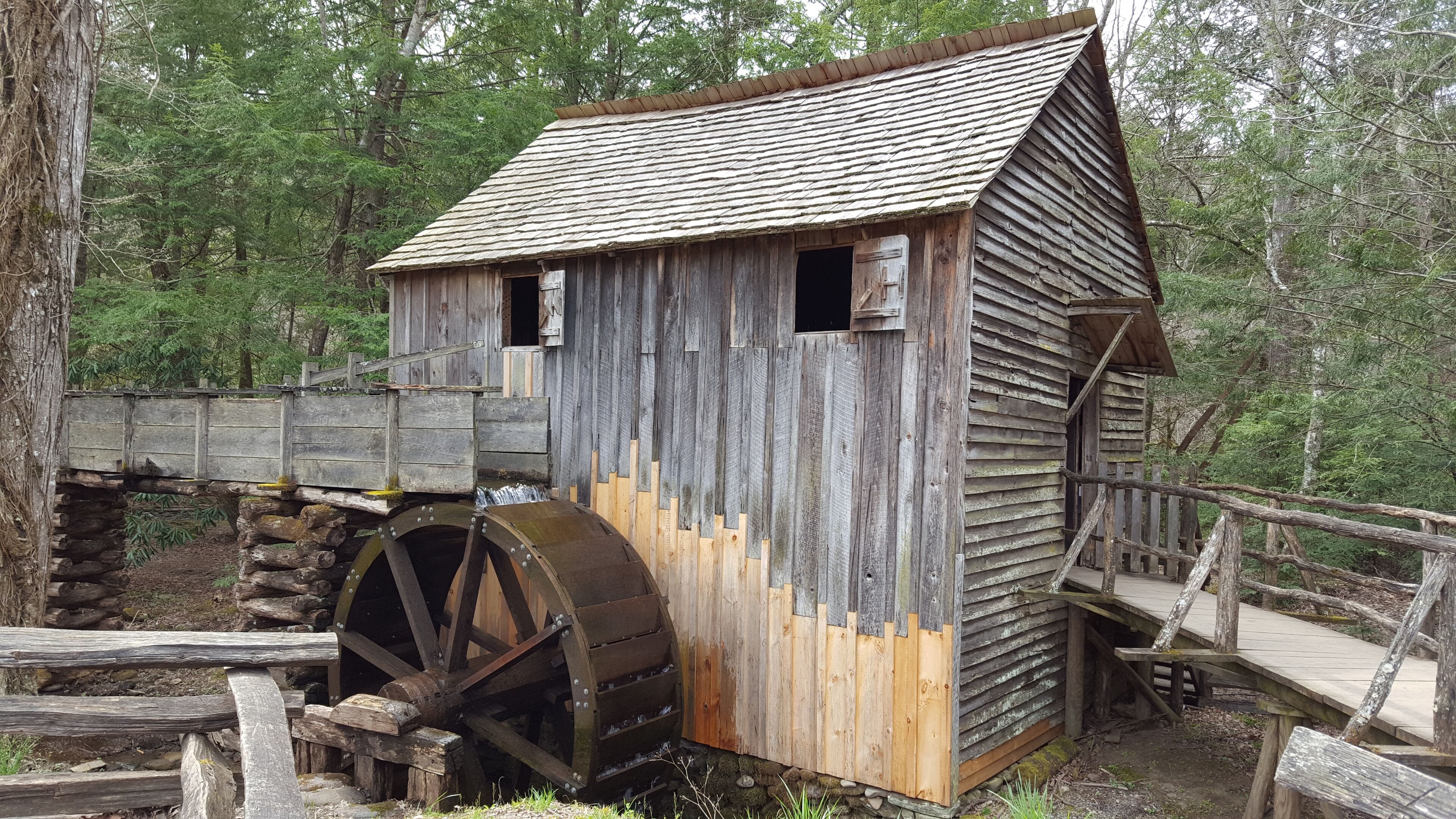 This is the old mill at Cade's Cove in Smokey Mountain National Park, the most visited National Park in America. Cades Cove is an isolated valley located in the Tennessee section of the Great Smoky Mountains National Park, USA. The valley was home to numerous settlers before the formation of the national park. Today Cades Cove, the single most popular destination for visitors to the park, attracts more than two million visitors a year because of its well preserved homesteads, scenic mountain views, and abundant display of wildlife. The Cades Cove Historic District is listed on the National Register of Historic Places. #mill #wheel #creek #water #historical #america #stream #park #outdoors