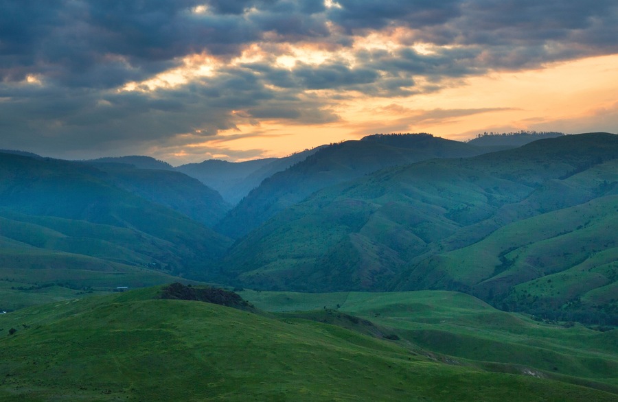 White Bird Pass in Idaho during the spring