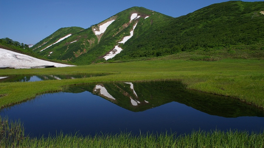 Myoko featuring mountains, tranquil scenes and wetlands