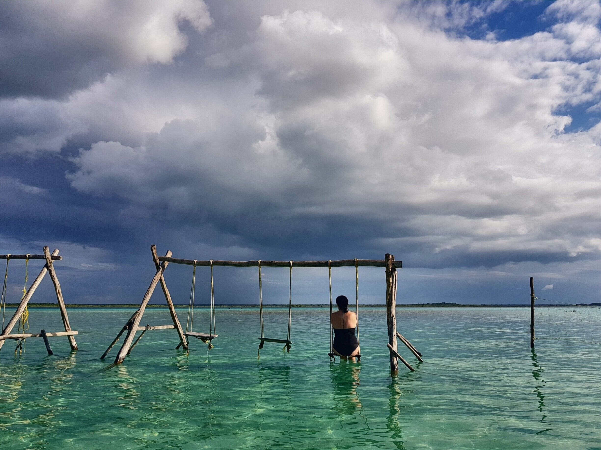 #lifeatexpedia #bacalar #mexico
Cocalitos is a magical place. The most amazing lagoon view in Bacalar. Place of stromatolites.