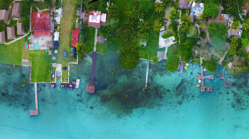 LAGUNA DE BACALAR, QUINTANA ROO