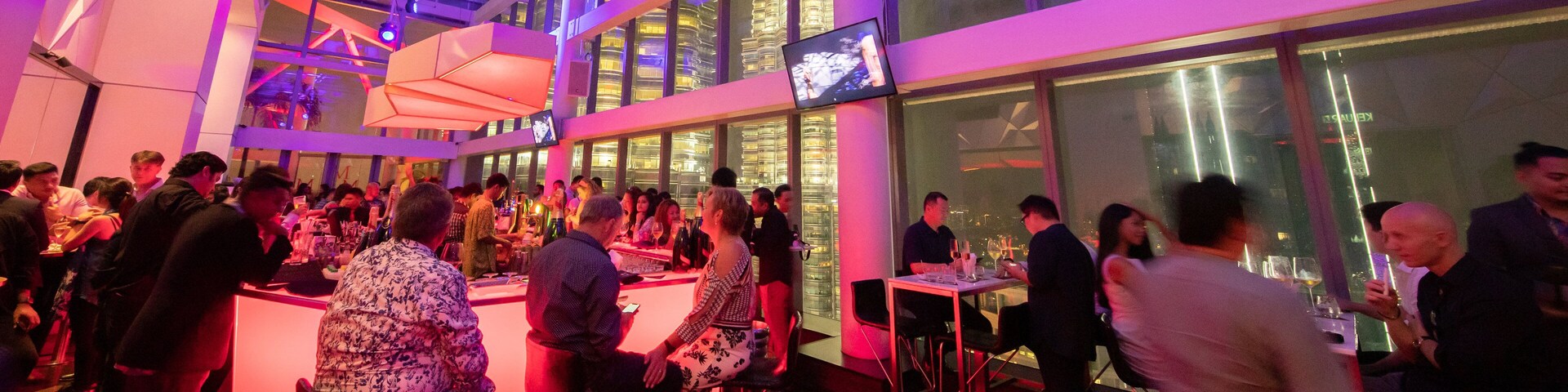 Kuala Lumpur showing nightlife, interior views and a bar