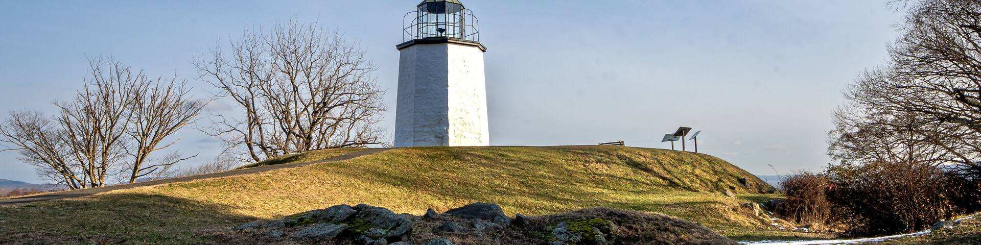 Stony Point, NY - USA - Jan 14, 2022: Wide Landscape view of the Stony Point Light, an octagonal pyramid, made entirely of stone.The oldest lighthouse on the Hudson River.