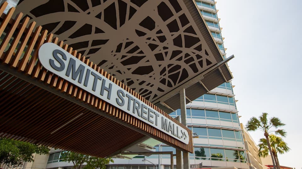 Darwin City Centre showing signage