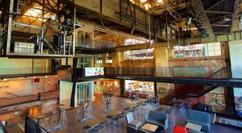 New Farm ofreciendo elementos patrimoniales y vistas de interior