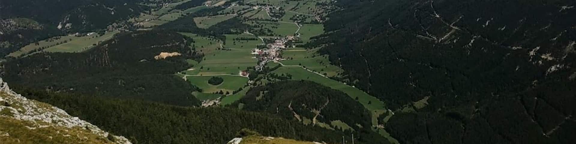 Just 1 1/2 hours away from Vienna, you can do a day trip to the Alps. Take the train to Puchberg and then the Schneebergbahn. You can just relax in the mountains or go hiking. It is really worth the trip.
#LifeAtExpediaGroup