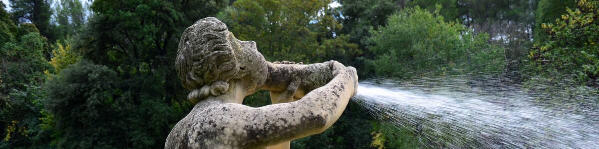 BOUC-BEL-AIR : LES JARDINS D'ALBERTAS - TRITON