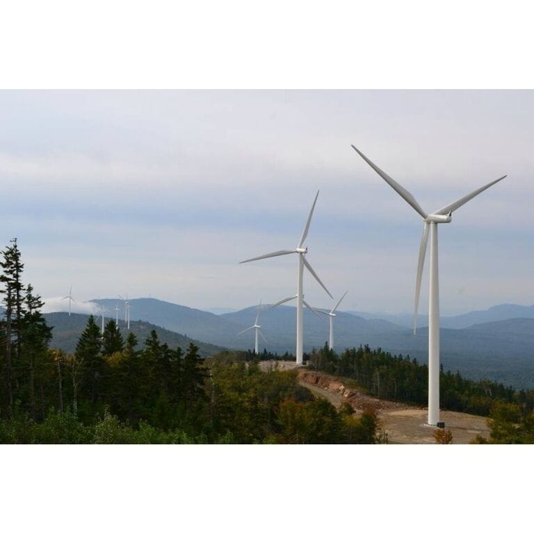 22 Windmills at the Record Hill Eind Project.  Looking South West.