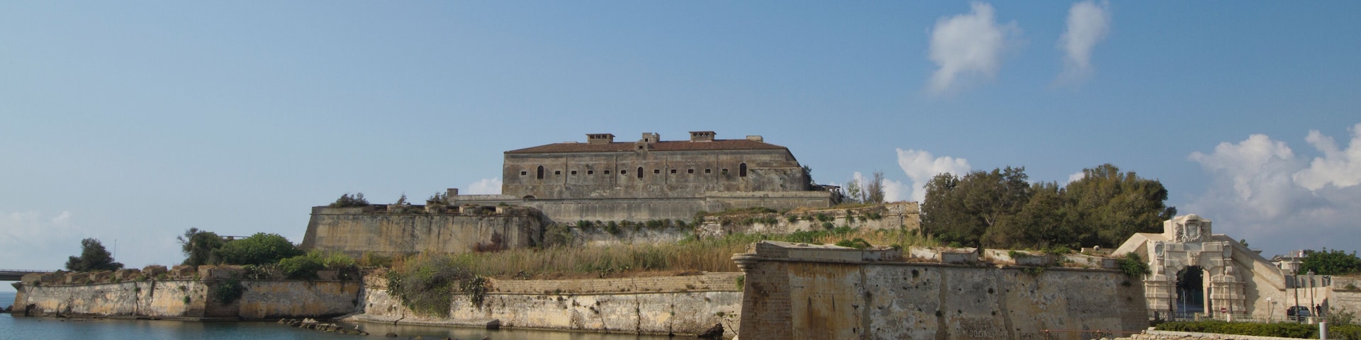 Augusta - Castello Svevo e Cinta Bastionata