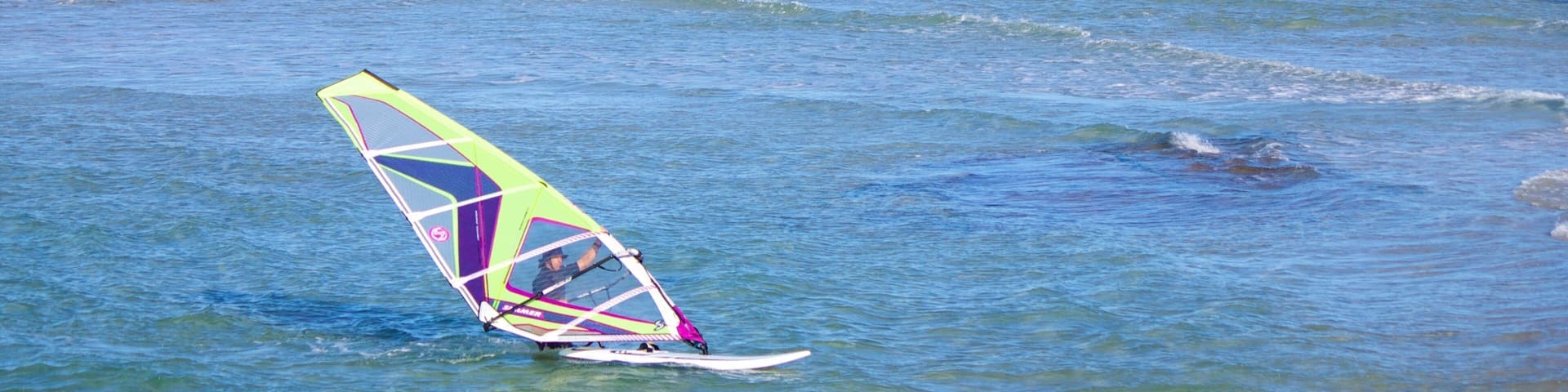 Golden Beach showing windsurfing and general coastal views