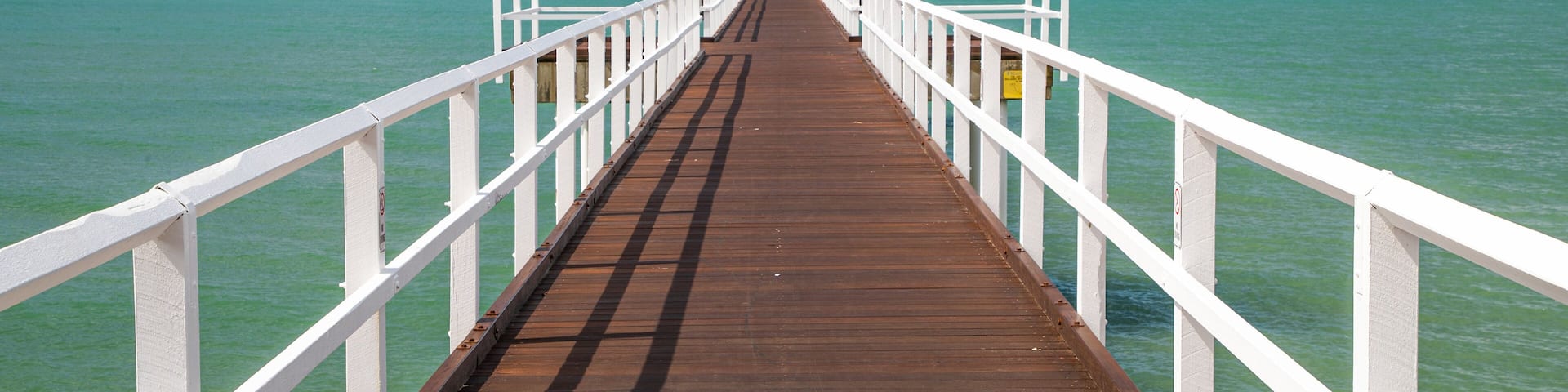 Scarness showing general coastal views