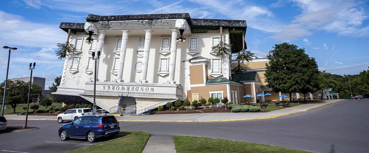 Sevierville_WonderWorks_6131555_01