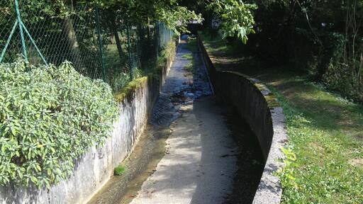 Canal du ruisseau du Raupand à la Boisse.