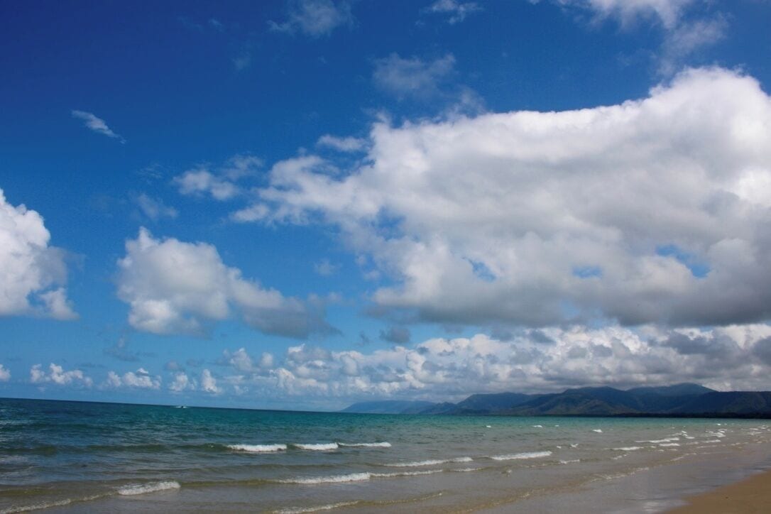 did a little day trip from Cairns to Port Douglas. Spent the day on the beach, strolling through town, and popping into cafes. Seriously a beautiful place, very honeymoon-esk. loved it!