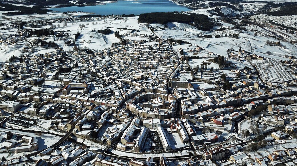 Langogne et lac de Naussac