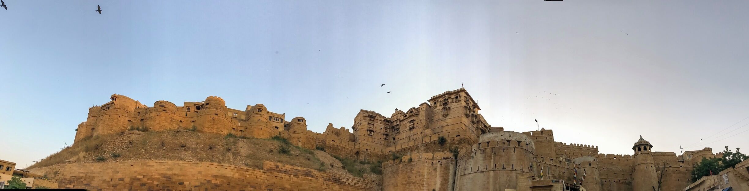 Panoramic view of the Golden fort at sunset! 😍 #iphone #panorama #rajasthandiaries #InStone