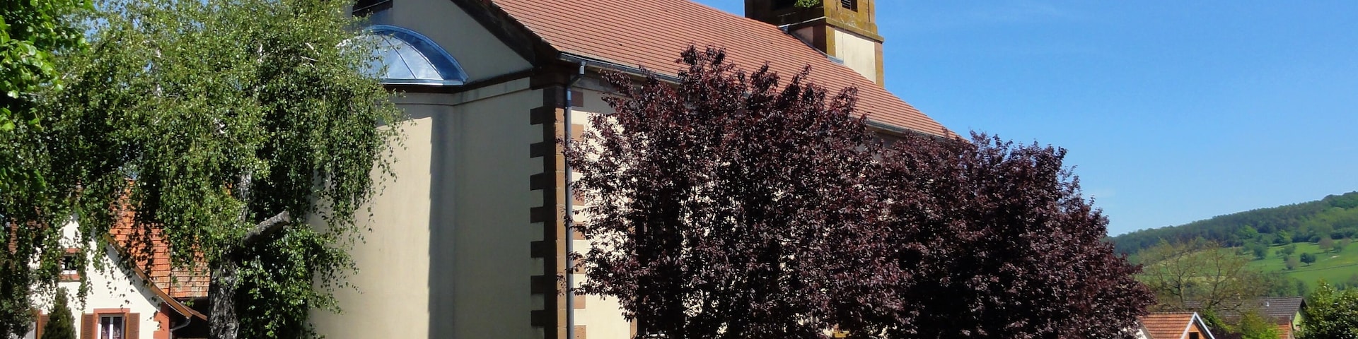 This building is indexed in the Base Mérimée, a database of architectural heritage maintained by the French Ministry of Culture, under the reference IA67009527 .