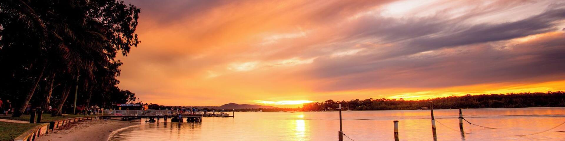 Sunsets over the Noosa River, could think of worse places to spend an afternoon