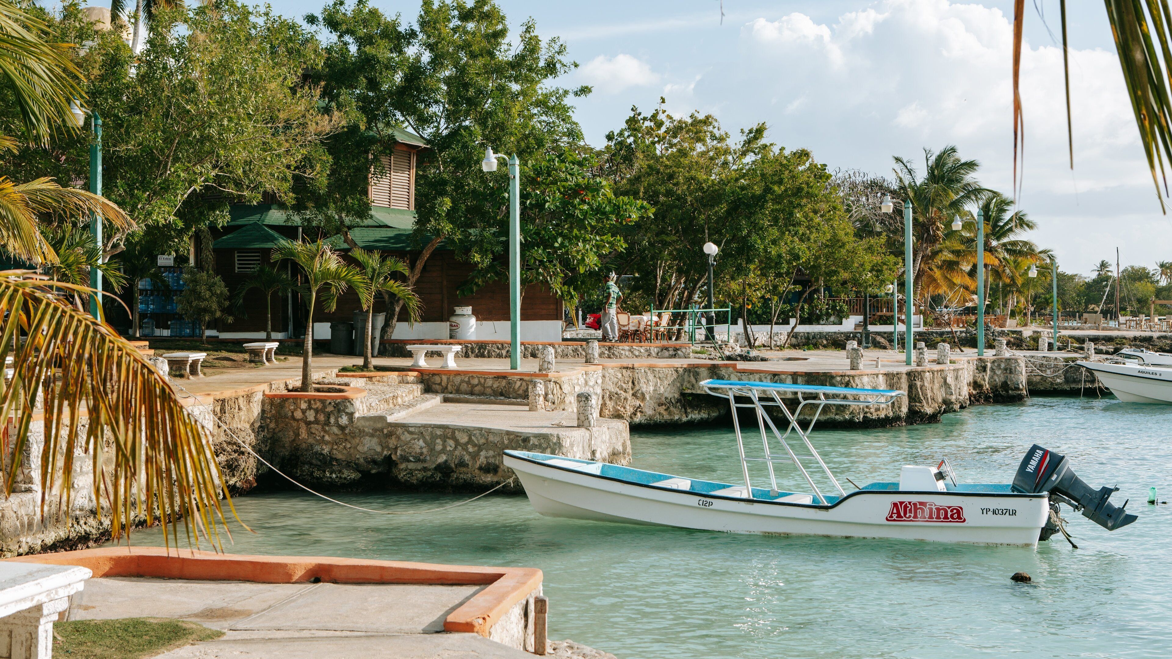 Bayahíbe which includes a bay or harbor