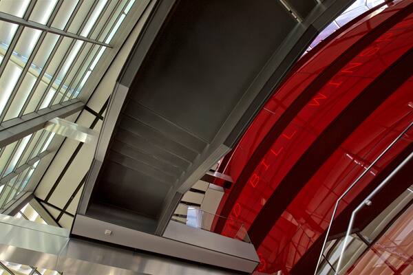 AT&T Performing Arts Center welches beinhaltet Innenansichten