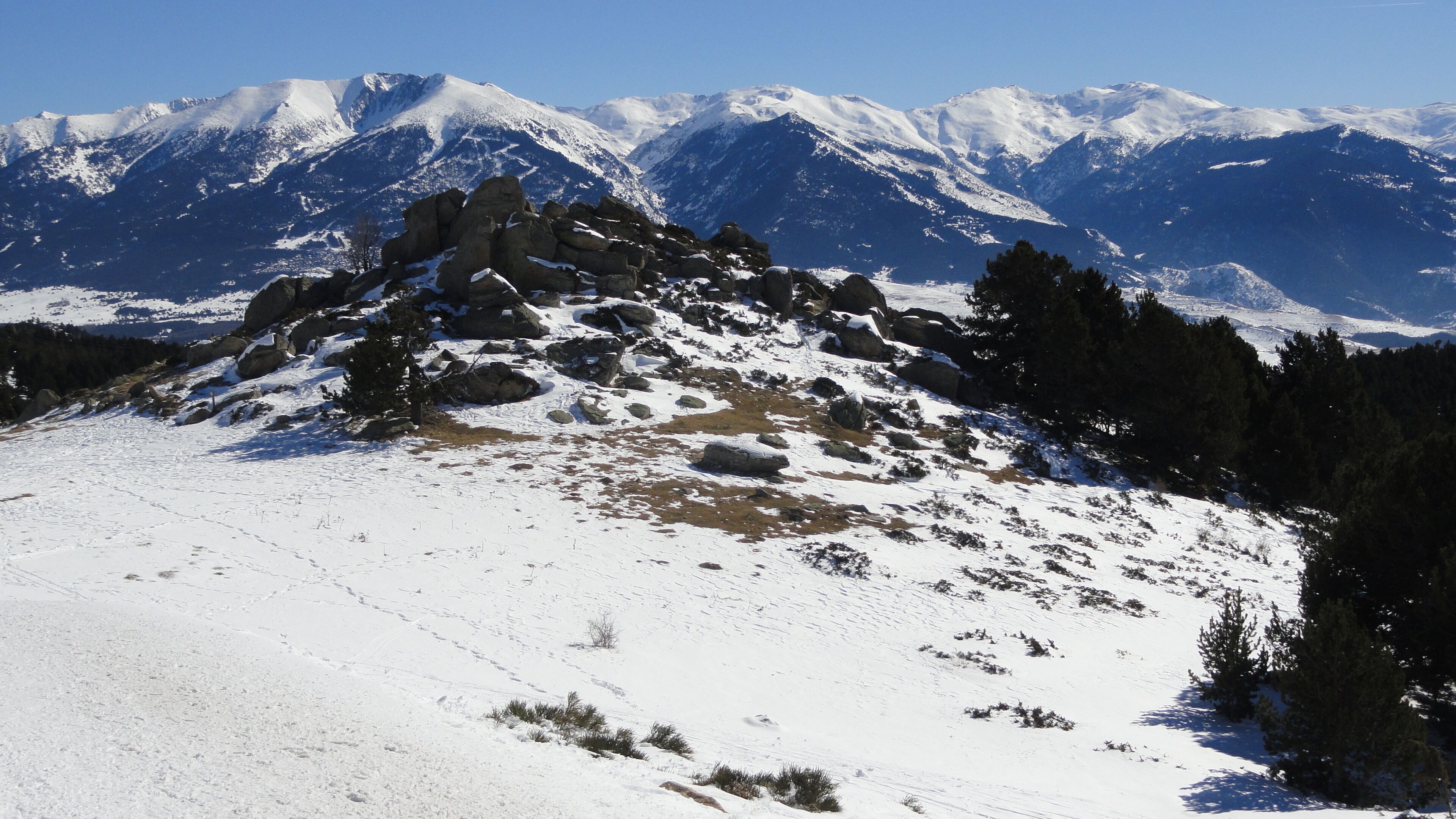 Font-Romeu-Odeillo-Via (Occitanie, Pyrénées-Orinetales, France)