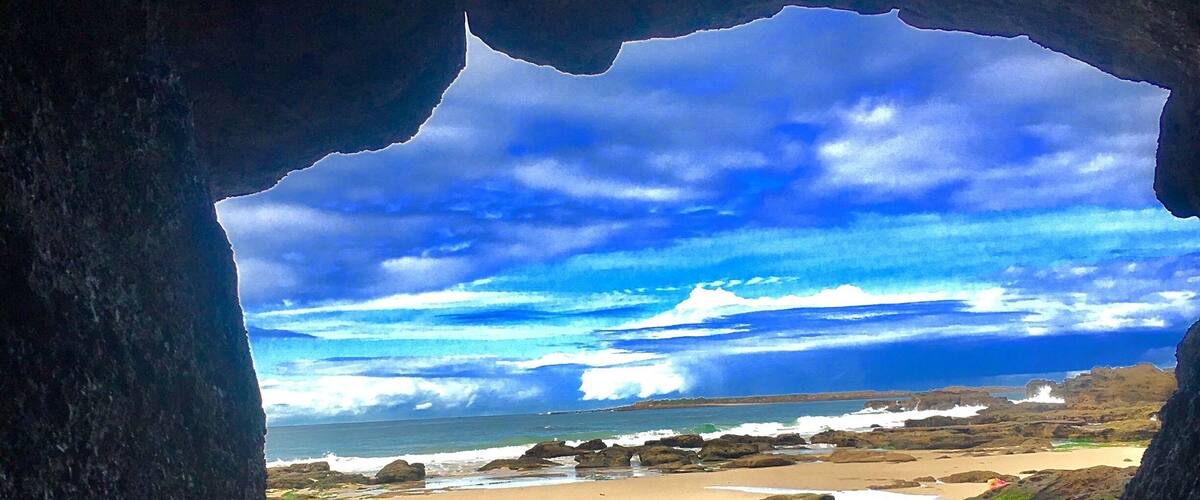 #Springfun cool caves at Lake Macquarie