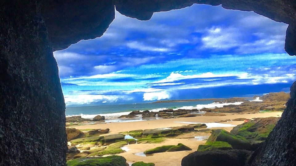 #Springfun cool caves at Lake Macquarie