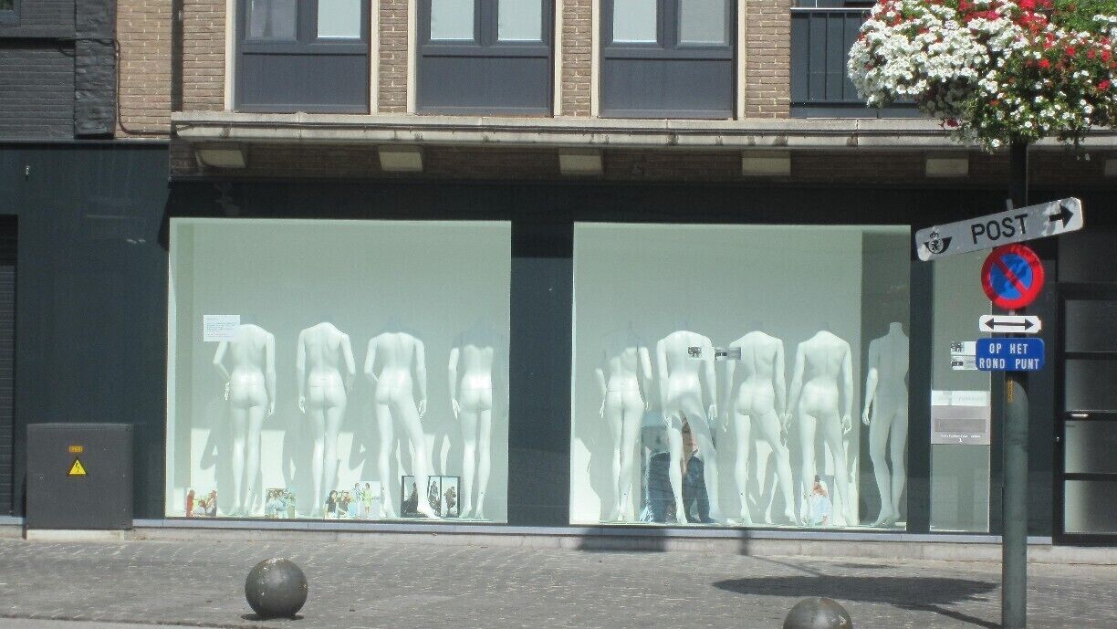 Dummy discovery - The economy bites