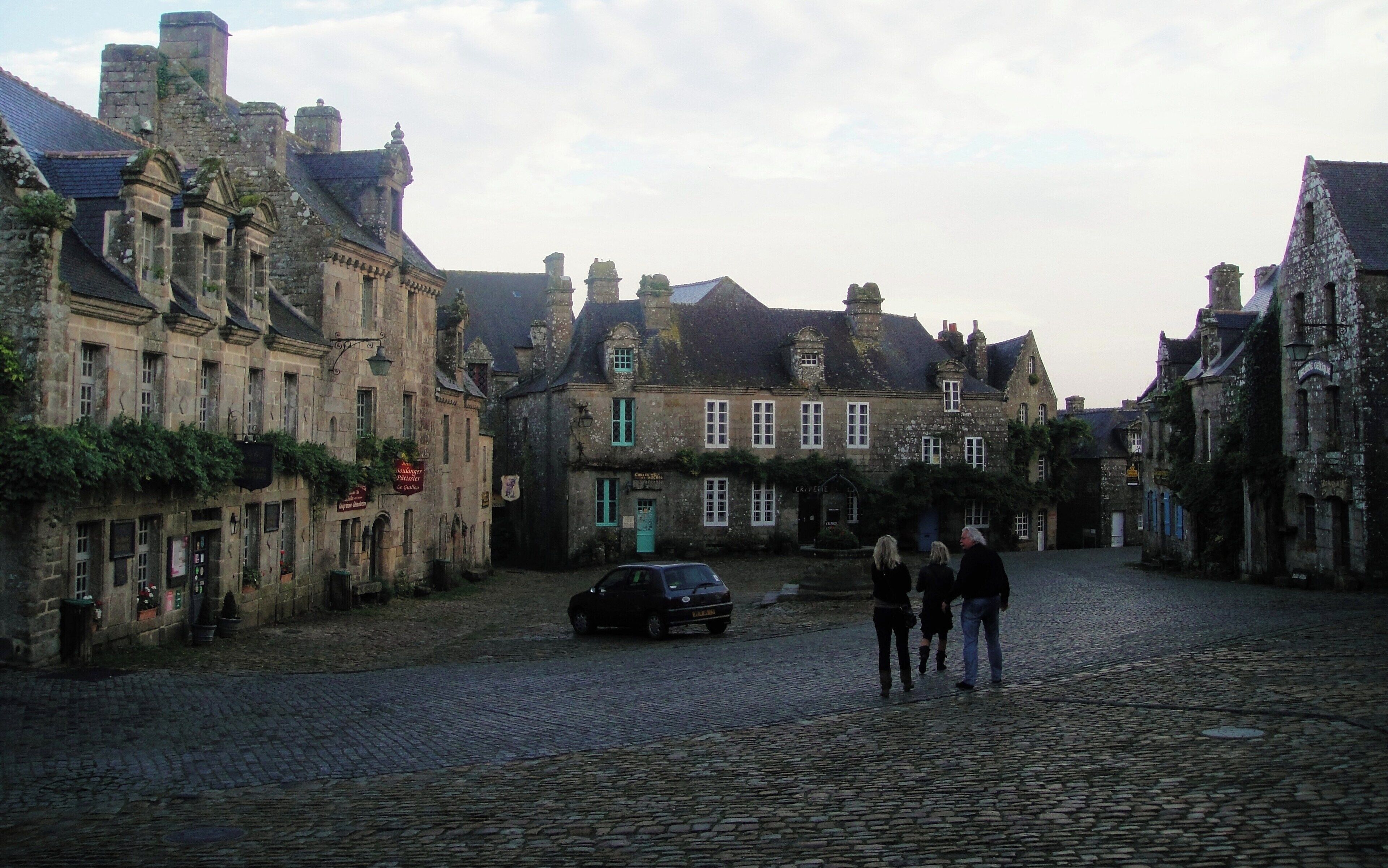 Locronan