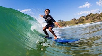 Good to catch up with friends when we breezed through our hometown #coffscoast recently. This particular morning the ocean was just 👌#seeaustralia #stimages2016roadtrip