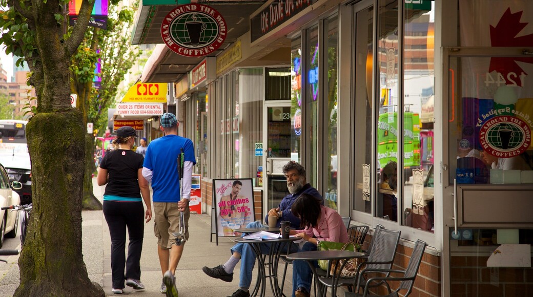 West End ofreciendo comer al aire libre, una ciudad y escenas urbanas