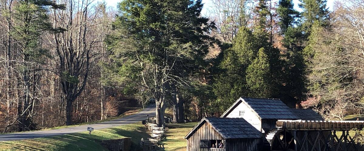 Beautiful place with an old feel and
A lot of history.....